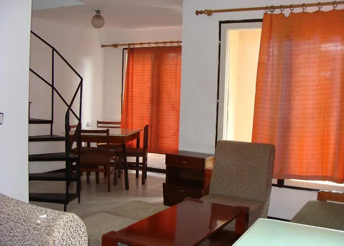 Къмпинг Letovishte Romantika